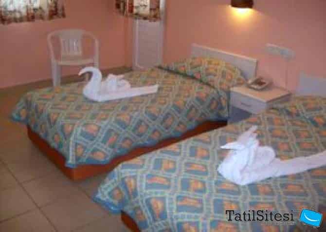 Club Bayar Beach Hotel